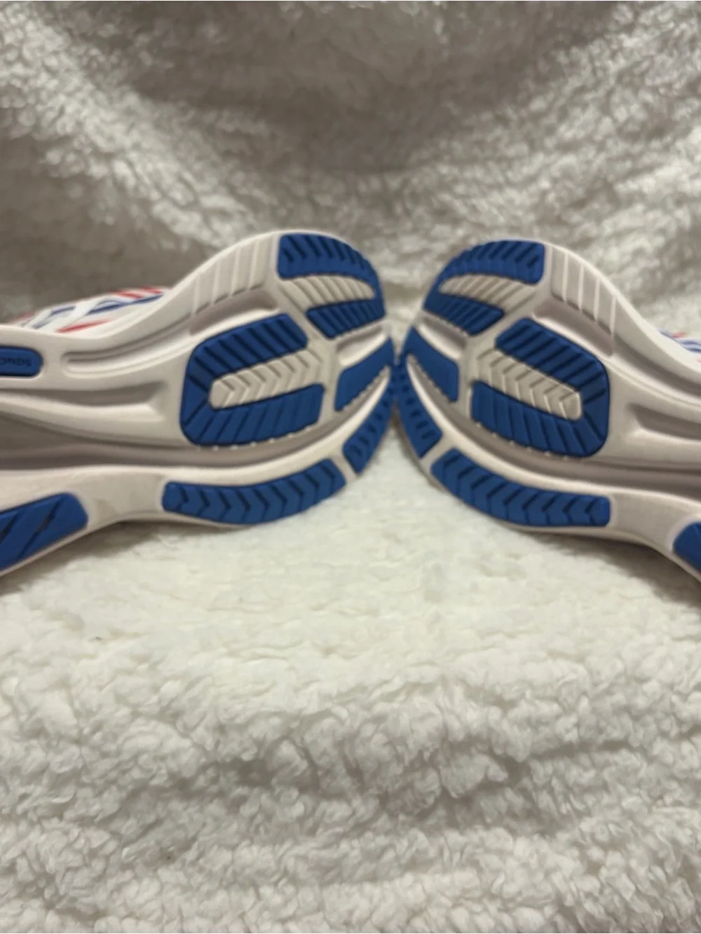 Saucony Women’s Sneakers in Red, White & Blue Stripes